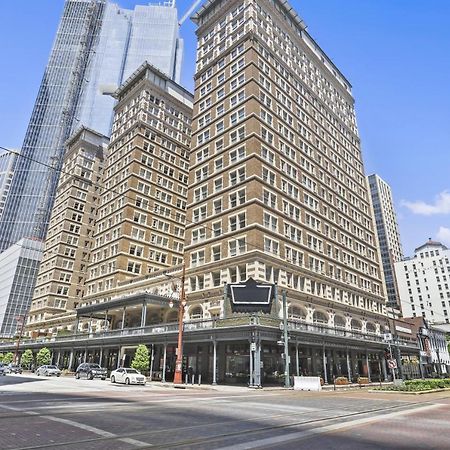 Frontdesk I The Rice Apts Downtown Houston Apartman Kültér fotó